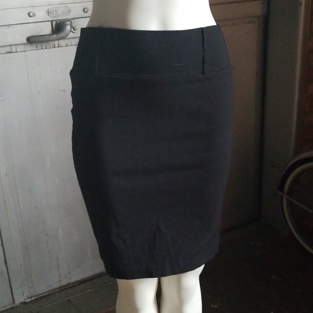 Pencil skirt